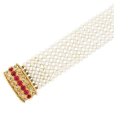 Lot 131 - Seven Strand Cultured Pearl Bracelet with Gold, Platinum, Ruby and Diamond Clasp, France