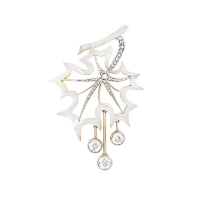 Lot 386 - Antique Platinum-Topped Gold and Diamond Pendant-Brooch