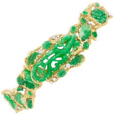 Lot 213 - Gold, Carved Jade and Diamond Bracelet
