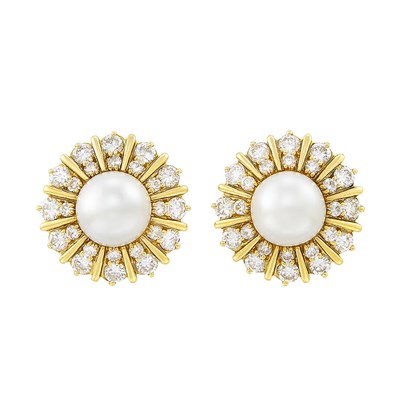 Lot 77 - Pair of Gold, South Sea Cultured Pearl and Diamond Earclips, Hammerman Brothers