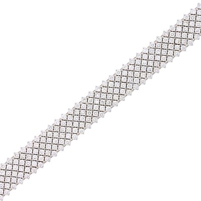 Lot 179 - White Gold and Diamond Bracelet