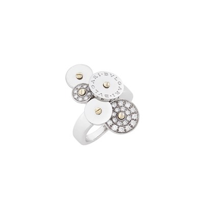 Lot 165 - White Gold and Diamond Ring, Bulgari