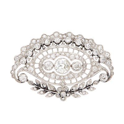 Lot 83 - Edwardian Platinum and Diamond Brooch