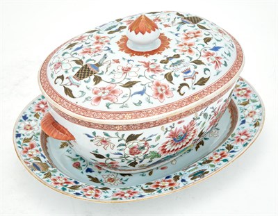 Lot 412 - Chinese Export Porcelain Covered Soup Tureen...