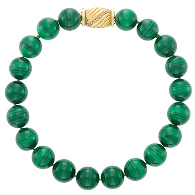 Lot 206 - Malachite Bead Necklace with Gold and Diamond Clasp