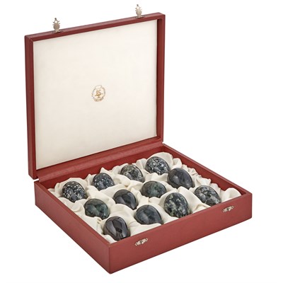 Lot 224 - Group of Russian Specimen Hardstone Eggs 20th...