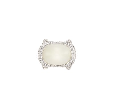 Lot 131 - White Gold, Moonstone and Diamond Ring