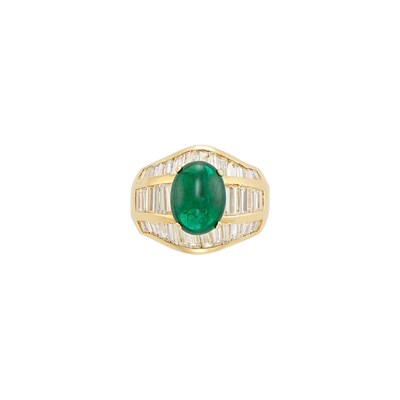 Lot 51 - Wide Gold, Cabochon Emerald and Diamond Ring