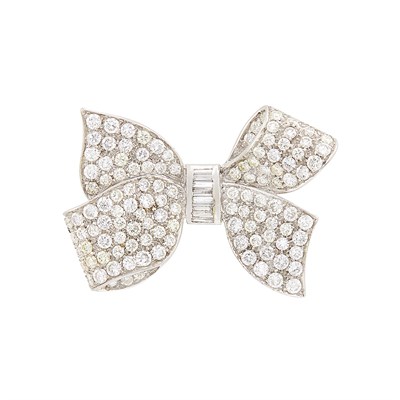 Lot 292 - White Gold and Diamond Bow Pin