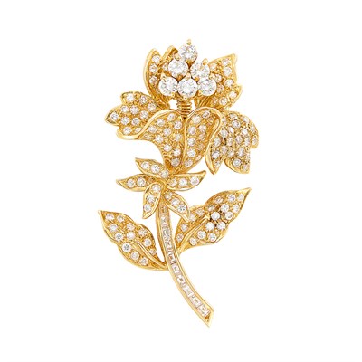 Lot 41 - Gold and Diamond Flower 'En Tremblant' Brooch