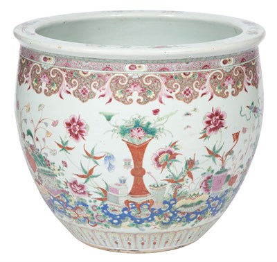 Lot 298 - Chinese Export Porcelain Famille Rose Fish...
