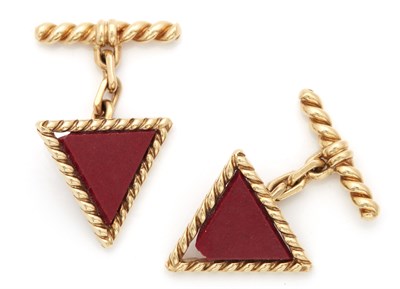 Lot 129 - Pair of 18K Gold-Mounted Purpurine Cufflinks...