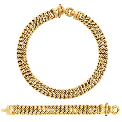 Lot 245 - Gold and Carnelian Necklace and Bracelet