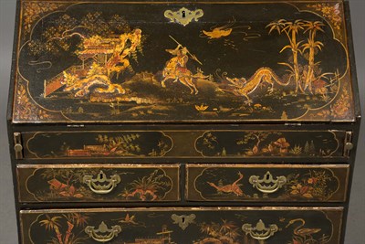 Lot 212 - George II Black- and Red-Japanned Parcel-Gilt...