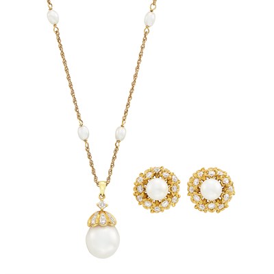 Lot 189 - Pair of Gold, Cultured Pearl and Diamond Earrings and South Sea Cultured Pearl Pendant-Necklace
