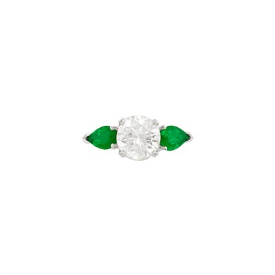 Lot 618 - Platinum, Diamond and Emerald Ring