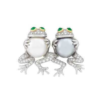 Lot 407 - Platinum, South Sea and Tahitian Gray Cultured Pearl, Cabochon Emerald and Diamond Frog Pin