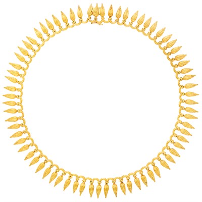 Lot 559 - Gold Fringe Necklace