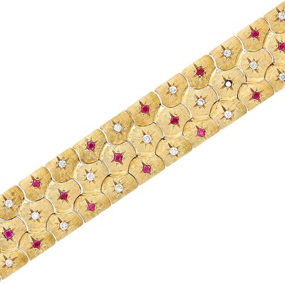Lot 101 - Gold, Diamond and Ruby Bracelet