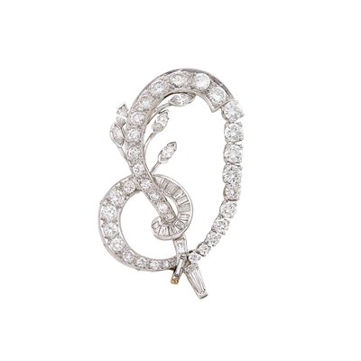 Lot 619 - Platinum and Diamond Brooch
