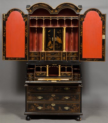 Lot 209 - George I Black-Japanned and Parcel-Gilt Bureau...