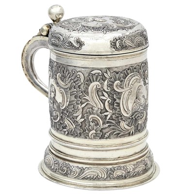 Lot 302 - German Silver Gilt Covered Tankard Hamburg,...