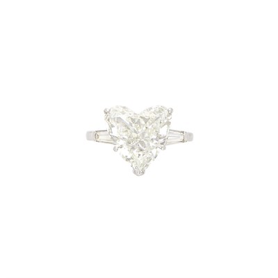 Lot 45 - Platinum and Diamond Ring