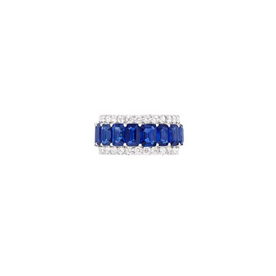 Lot 46 - White Gold, Sapphire and Diamond Ring