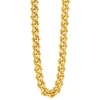 Lot 174 - Long Gold Chain Necklace