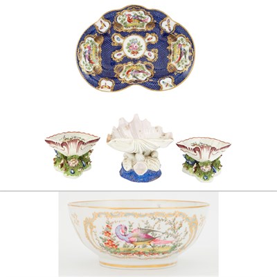 Lot 227 - Worcester Style Blue Scale Ground Reniform...