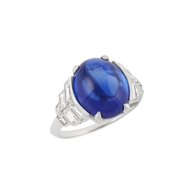Lot 373 - Platinum, Sapphire and Diamond Ring