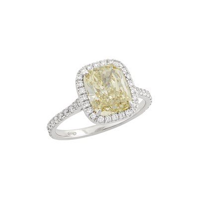 Lot 118 - White Gold, Fancy Yellow Diamond and Diamond Ring