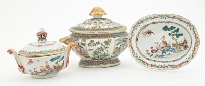 Lot 270 - Group of Chinese Export Porcelain Articles...