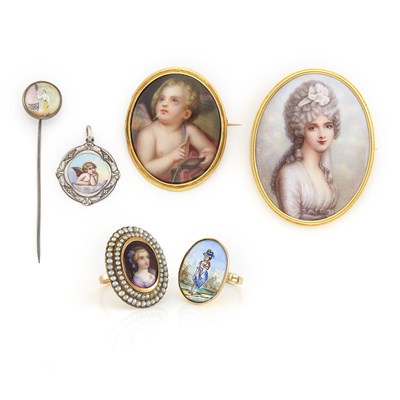 Lot 321 - Group of Gilt-Metal, Silver and Gold Portrait Jewelry