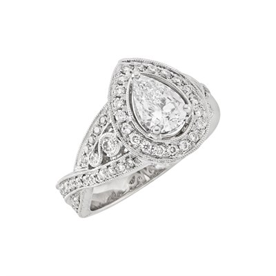 Lot 275 - White Gold and Diamond Ring
