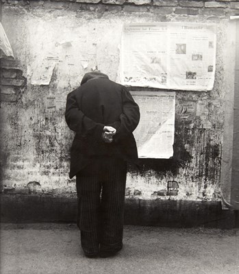 Lot 564 - STETTNER, LOUIS (1922-2016) The Reading Wall,...
