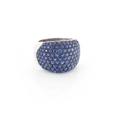 Lot 1575 - White Gold and Sapphire Ring