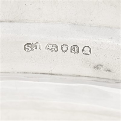 Lot 272 - George III Sterling Silver Platter Paul Storr,...