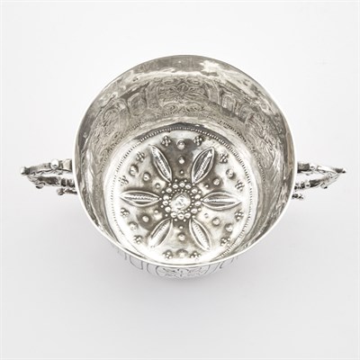 Lot 246 - Commonwealth Silver Porringer London, circa...