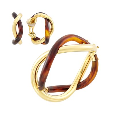 Lot 414 - Gold and Tortoise Shell Bangle Bracelet and Pair of Hoop Earclips, Boucheron, Paris