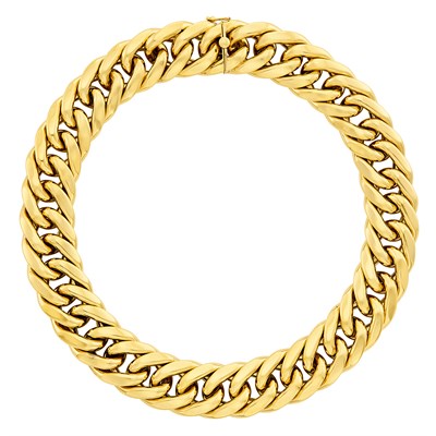 Lot 132 - Gold Curb Link Necklace