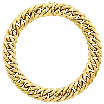 Lot 323 - Gold Link Necklace