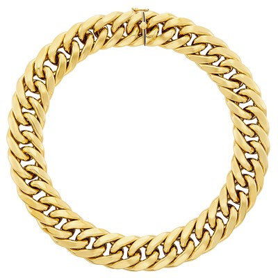 Lot 395 - Gold Curb Link Necklace