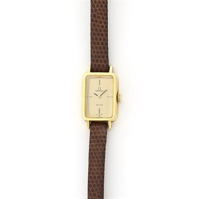 Lot 1594 - Gold Wristwatch, Omega