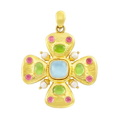Lot 374 - Hammered Gold, Cabochon Aquamarine, Peridot, Pink Tourmaline and Cultured Pearl Maltese Cross Clip-Brooch Pendant, Elizabeth Locke