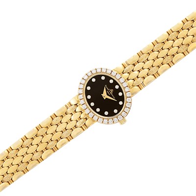 Lot 211 - Gold and Diamond Wristwatch, Baume & Mercier