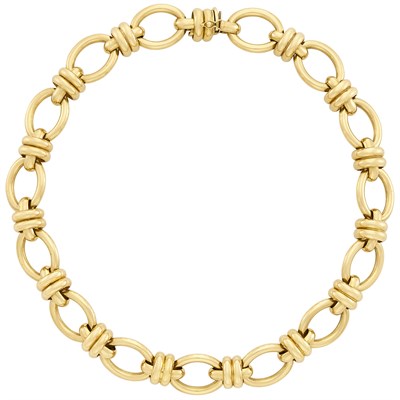 Lot 564 - Gold Link Necklace