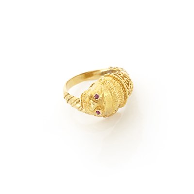 Lot 1506 - Gold Chimera Head Ring, Ilias Lalaounis