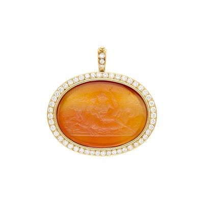 Lot 591 - Gold, Carnelian Intaglio and Diamond Pendant-Brooch