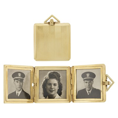 Lot 46 - Gold Tri-fold Picture Frame Pendant-Locket